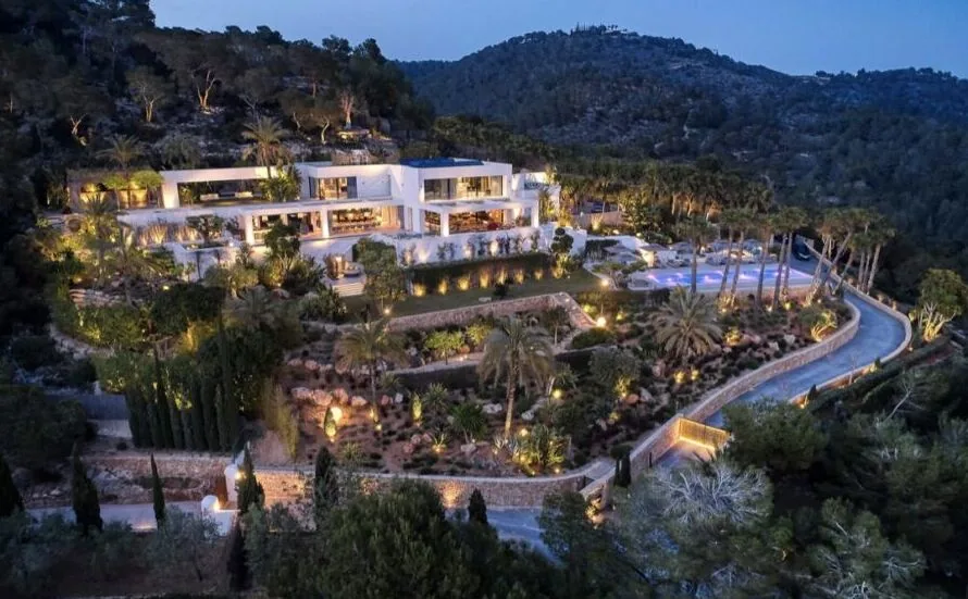 VIP concierge services Ibiza